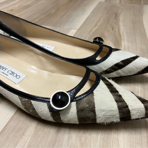 Jimmy Choo Size 37 Good Used Condition. Lots of wear left! - Picture 3 of 9